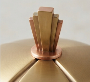 Mantequillera Art Deco de Latón Dorado con Tapa, para Conservar la Frescura, Diseño Minimalista para la Mesa de Cocina - Product Image 3