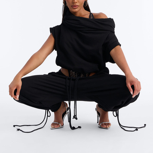 Custom Designer Women Clothing 400gsm Sweatsuit Streetwear Stylish Suit Applique Embroidery Jogger <b>Set</b> Women - Product Image 4