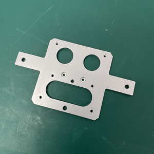 อุปกรณ์จับยึด CNC แบบกำหนดเอง อลูมิเนียม 6061-T6 ความแม่นยำสูง สำหรับงานกลึงอุตสาหกรรม ผู้ผลิต OEM ODM - Product Image 4