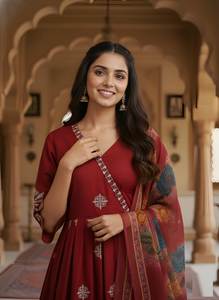 Conjunto de Kurta Angrakha de seda romana con bordado granate, pantalón y dupatta para mujer, completamente cosido, disponible al por mayor. - Product Image 3