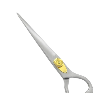 Tijeras profesionales de acero inoxidable para peluquería, para diestros, mango largo, punta afilada, fabricadas en Pakistán. - Product Image 6