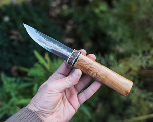 Couteau Puukko Viking forgé à la main, en acier carbone, pour la chasse et le bushcraft, avec étui en cuir, lame utilitaire de survie en plein air - Product Image 3