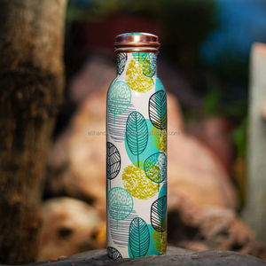 Bouteille d'eau en cuivre au design oriental, écologique, portable, pour les voyages, bienfaits ayurvédiques pour la santé, artisanat indien Ali - Product Image 3