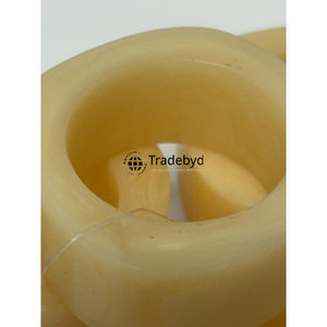 Anneau de serviette décoratif en résine, luxe, pour la mise en place de la table à manger, fabriqué à la main par Tradebyd - Product Image 2