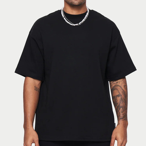 Camiseta de Cuello Redondo con Logotipo Personalizado, Impresión en Serigrafía, Blanca, Corte Regular, 100% Algodón Grueso, Secado Rápido, Alta Calidad para Hombre - Product Image 4