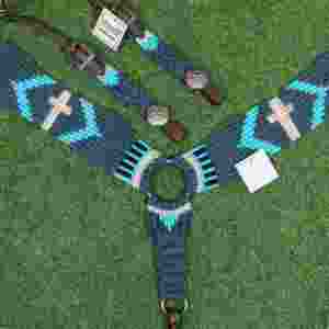 Conjunto de cabezada y pechera de mohair, gris oscuro, azul cielo, beige, con cincha de cuero argentino - Product Image 4