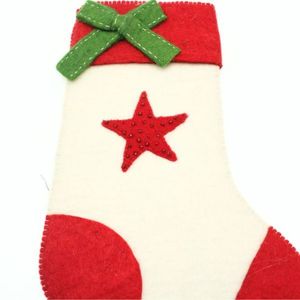 Chaussette de Noël en feutre de laine douce, écologique, faite à la main, avec décoration étoile, design personnalisable - Product Image 2