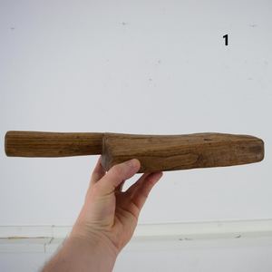 เขียงไม้โบราณแบบดั้งเดิม: ของตกแต่งครัวทำมือสไตล์วินเทจ - Product Image 1