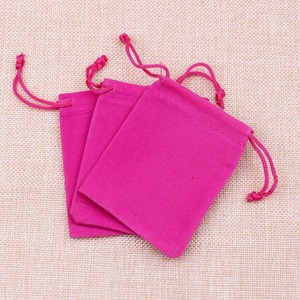 Bolsa de Terciopelo Premium para Guardar Objetos, Bolsa de Almacenamiento con Cordón, Fabricante OEM, Empaque Personalizado, Exportación al por Mayor - Product Image 4