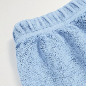 กางเกงขาสั้นผู้ชายคุณภาพสูง ผ้าฝ้าย 100% สไตล์ลำลอง ล้างสีแบบแอซิดวอช แต่งยับย่น ผ้าเฟรนช์เทอร์รี่ สตรีทแวร์ กันยับ พร้อมโลโก้ - Product Image 6