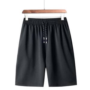 Ensemble de sport pour homme en 2 pièces pour l'été, 100% polyester, t-shirt et short de fitness pour la salle de sport et l'entraînement, vêtements de sport légers pour la course à pied et l'entraînement - Product Image 3