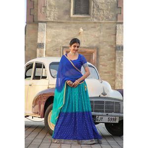 DERNIÈRE GEORGETTE FOIL TRAVAIL LEHENGA CHOLI AVEC DUPATTA SKY - Product Image 1