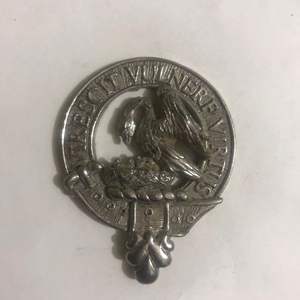 Insignia de Escudo de Clan Escocés de Peltre para los MacDonald de Clanranald - Product Image 6