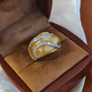 แหวนเพชรทองคำ 14K แบบยูนิเซ็กซ์ ประดับพลอย ดีไซน์ลายแปรงขัดเงา ประดับเพชรเพาะเลี้ยงในห้องปฏิบัติการ รับรองโดย IGI แหวนหรูหราโดดเด่น - Product Image 3