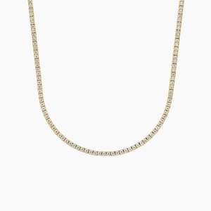 Collier tennis à quatre griffes en diamant de laboratoire, or jaune 14 carats plaqué rhodium, certifié IGI, style classique de luxe élégant - Product Image 5