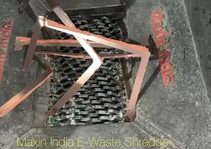 Trituradora de Desechos Electrónicos de Doble Eje con Capacidad de 750-1000 kg/h para Aplicaciones Industriales - Product Image 4