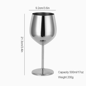 Coupe à vin contemporaine en acier inoxydable, gobelet élégant argenté - Product Image 2