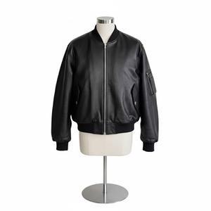 แจ็คเก็ตบอมเบอร์บุหนังวัวแท้แบบฟอกสี  ผิวสัมผัสแบบด้าน  สำหรับผู้ชาย  ผลิตตามสั่งขายส่ง OEM ปี 2025 |   หนังวัวแท้ - Product Image 1