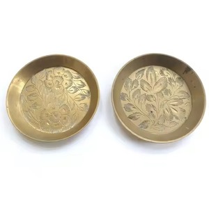 Juego de Posavasos Decorativos Vintage de Metal para Protección de Superficies de Bebidas y Decoración de Encimeras de Cocina - Product Image 3