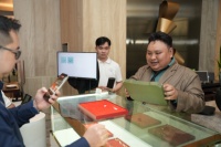 Gabinete de Almacenamiento de Joyas con RFID UHF y Gestión de Inventario en Tiempo Real, fabricado en Vietnam por Nextwaves