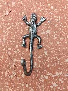 Retro Cast Iron Lizard Decorative <b>Hook</b> | <b>Wall</b> Hanger <b>for</b> <b>Keys</b> & Coats | Antique Metal Animal <b>Wall</b> Decor - Product Image 4