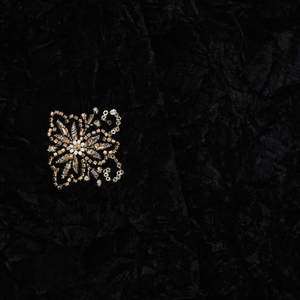 Tela de Terciopelo con Bordado de Cuentas de Lujo, Material Textil de Moda para Boutique, Diseño Exclusivo para Exportación - Product Image 1