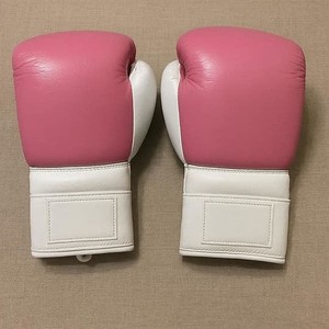 Gants de boxe professionnels de haute qualité, design entièrement personnalisé, logo personnalisé, gants de boxe pour hommes, femmes et enfants - Product Image 1