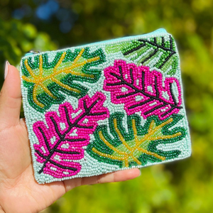 Porte-monnaie élégant et mignon fait main, orné de perles, pour le Mardi Gras, mini sac à fermeture éclair, broderie à la main, par AFZA ENTERPRISES - Product Image 2