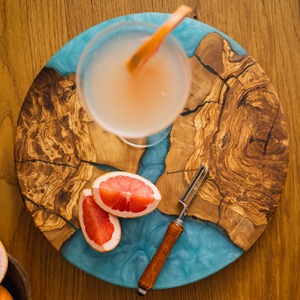 Designer Red Resin Wooden Lazy Susan <b>Rotating</b> Platter Suitable For Modern Home And <b>Table</b> Presentation Handcrafted From India - Product Image 3