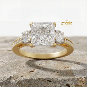 Anillo de Compromiso de Moissanita con Corte Cojín de 2.64ct, Anillo de Plata de Tres Piedras con Moissanita Redonda Lateral, Anillo Nupcial para Boda y Fiesta - Product Image 2