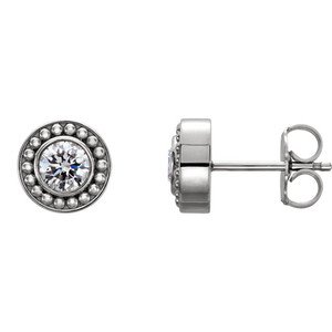 Pendientes de Diamantes Cultivados en Laboratorio con Corte Redondo y Diseño de Halo con Cuentas de Oro de 10K - Product Image 1