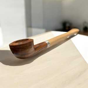 Pipe à fumer en bois faite à la main, forme naturelle, rustique, pipe à herbes, objet d'art, objet de collection, artisanat en bois sculpté - Product Image 2
