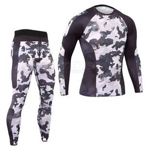 Ensemble Rashguard Extensible Performance pour Hommes – Tenue de Sport Légère pour l'Entraînement Athlétique - Product Image 2