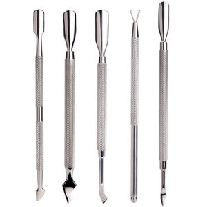 KAAMIR INSTRUMENTS Empujador de Cutículas Cuadrado de Acero Inoxidable Premium, Herramienta de Manicura de Doble Uso Reutilizable, Instrumento de Salón de Alta Calidad - Product Image 1