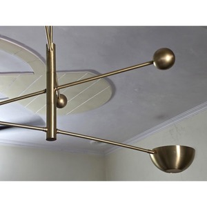 FABULOUS IMPEX CL-025 Luminaire suspendu moderne en métal avec abat-jour en forme de bol et accents sphériques pour une décoration intérieure contemporaine - Product Image 5