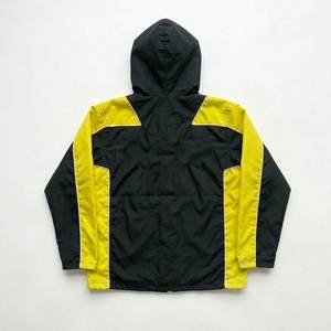 Nouvel ensemble coupe-vent en nylon noir pour homme avec logo personnalisé RTS, panneau jaune et pantalon, idéal pour l'été, respirant, style streetwear, veste zippée. - Product Image 3