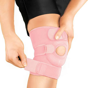 Attelle de compression pour genou en néoprène rose pâle pour femmes, fitness et récupération, avec trois sangles de fixation, taille unique - Product Image 1