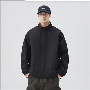 Blouson Coach Décontracté Personnalisable à Faible MOQ avec Logo, Col Rabattu, Coupe Ample, Fermeture Éclair, en Polyester Teint en Fil Fini - Product Image 4