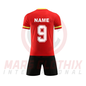Proveedor Directo de Fábrica, Uniforme de Fútbol a Precio Económico en Color Sólido, Uniformes de Fútbol Sublimados Personalizados de Alta Calidad para Clubes - Product Image 3
