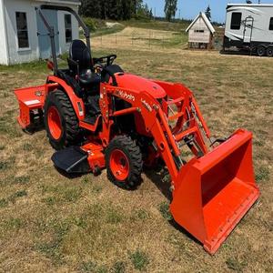 Mini Tractor Agrícola Kubota BX25S 4x4 de 20 HP, Tractor Compacto con Cargador Frontal y Cortacésped - Product Image 4