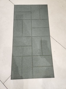 Carrelage de sécurité extérieur motif brique 25 mm - Product Image 3