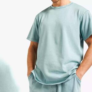 Conjunto Deportivo de Verano para Hombre de Dos Piezas, Camiseta de Manga Corta Tejida Informal, Pantalones Cortos Transpirables, Personalizables, de Poliéster/Algodón 220g - Product Image 3