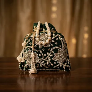 Handmade <b>Green</b> Beaded Embroidery Evening Clutch <b>Purse</b> Party Bag with Half Moon Pattern and Pearl Decoration - Product Image 5
