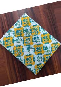 Tela de Algodón Natural India Hecha a Mano con Estampado Sanganeri, Ecológica, de Secado Rápido, Peso Medio 90 GSM, para Confección de Vestidos - Product Image 5