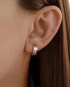 Pendientes Huggie de Doble Aro con Diamantes Cultivados en Laboratorio de Corte Ovalado para Mujer, Oro Sólido de 14K, Joyería Moderna para Regalo de Aniversario de Bodas - Product Image 5