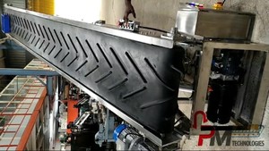 ระบบสายพานลำเลียงอัตโนมัติแบบอุโมงค์ยูวีสำหรับการอบแห้งด้วยยูวี การพิมพ์ และการเคลือบอุตสาหกรรม - Product Image 3