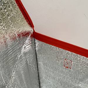 Nevera portátil personalizada de tela aislante OEM/ODM de 150g/200g, fabricada en Vietnam, para playa y picnic, con cremallera de velcro en la parte superior, de tela no tejida y logotipo personalizado. - Product Image 6