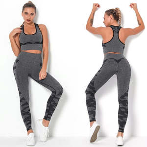 Conjunto de Yoga de 2 Piezas para Mujer, MOQ Bajo, Ropa Deportiva Ajustada de Alta Calidad, Disponible a un Precio Razonable - Product Image 4