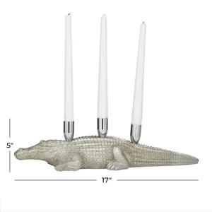 Candelabro de Hierro Hecho a Mano de Lujo, Elegante Candelabro con Forma de Cocodrilo para Decoración de Sala de Estar Familiar, Acabado Plateado, Decoración del Hogar - Product Image 1