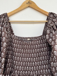 Robe longue en coton pur à manches 3/4, corsage froncé, motif floral marron, ourlet évasé, coupe confortable, style bohème, tenue d'été pour femmes, idéale pour les fêtes - Product Image 2